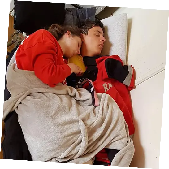 Ada i Dominik podczas pierwszego spotkania